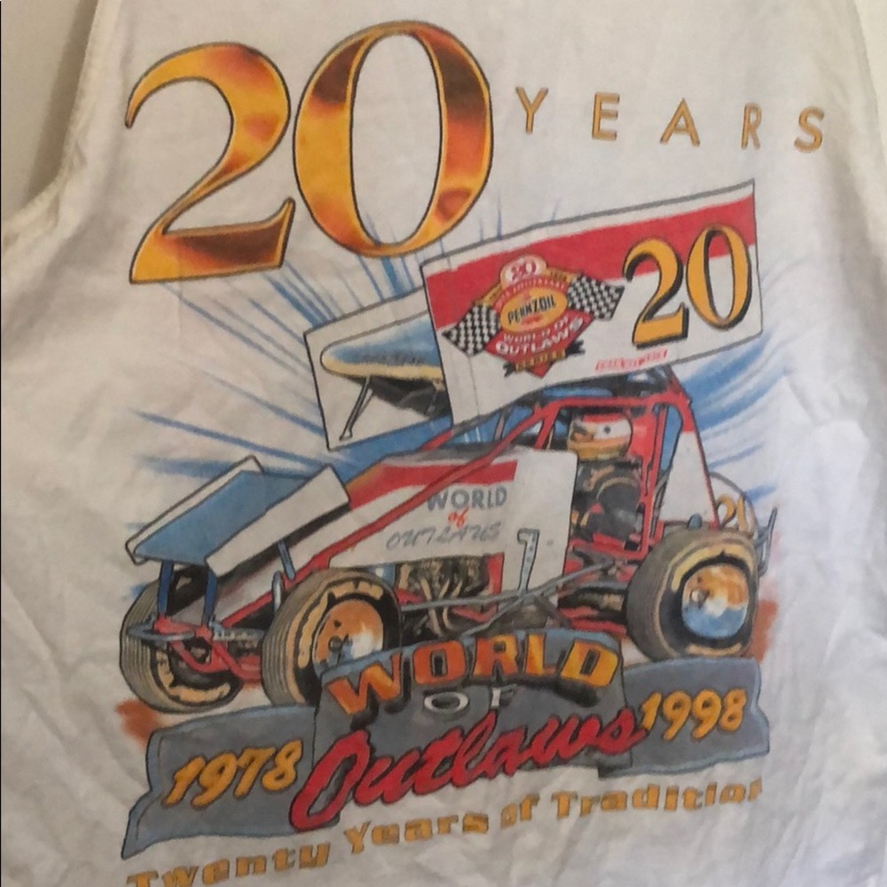 World of Outlaws L vintage Tank Top